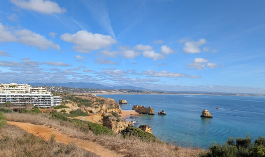 Ponta da Piedade - Enjoying the most iconic short trail in the Algarve - Remarkable Running