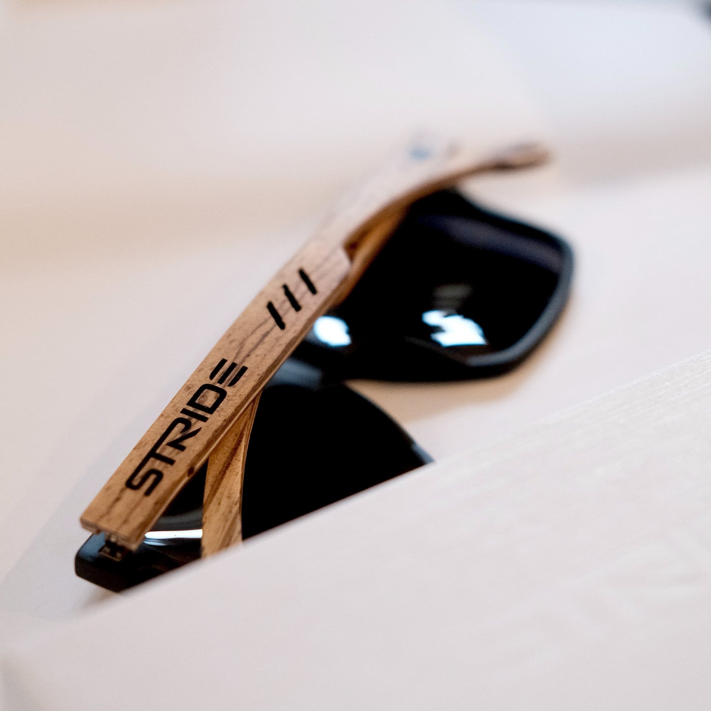 Bamboo Unisex UV400 Polarised Sunglasses